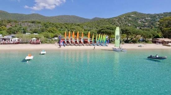 Appartement Les Pieds Dans L'Eau A Cavaliere Le Lavandou Kültér fotó